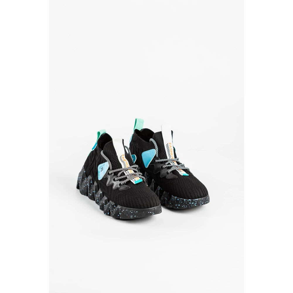 Fekete Vastag Talpú Női Slip-On