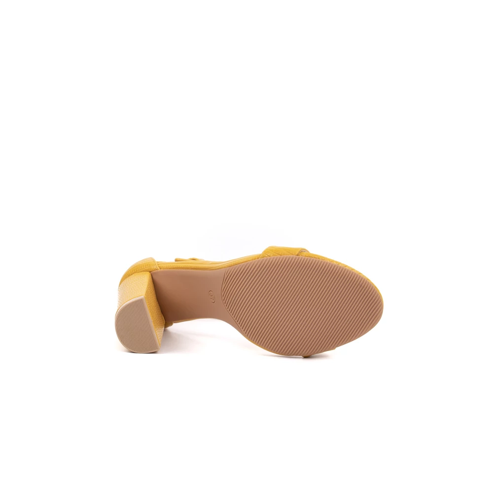 Elegáns Műbőr Sárga Magassarkú Szandál