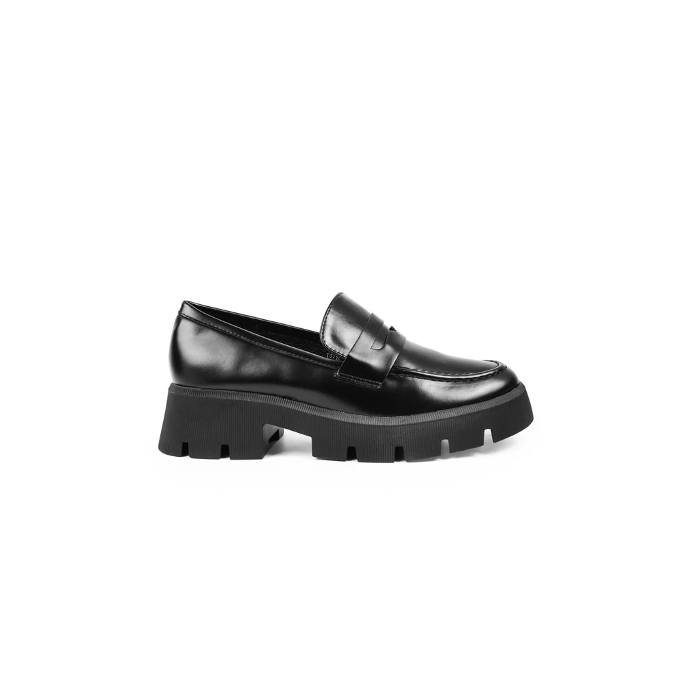 SEASTAR Fekete Műbőr Női Platform Loafer 