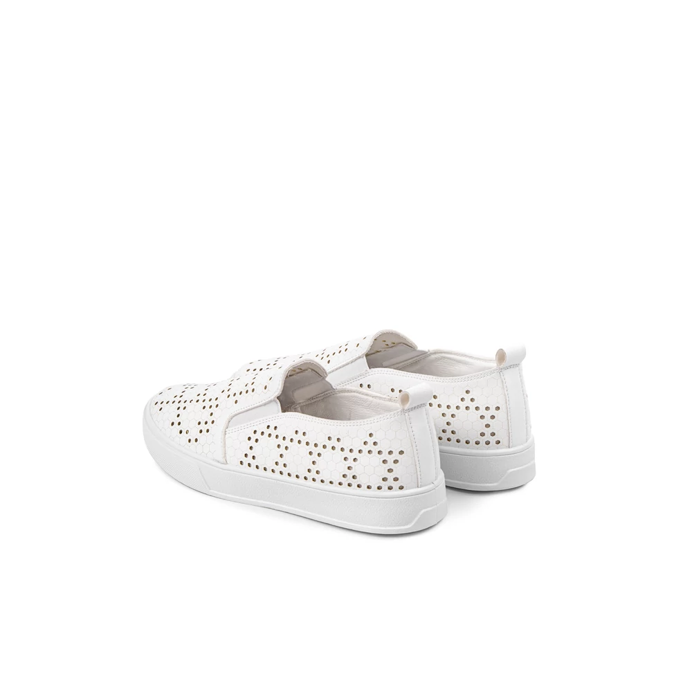 Bosido Fehér Lyukacsos Műbőr Slip-On