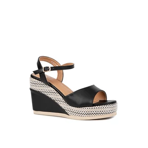 Weide Fekete Magassarkú Platformos Szandál