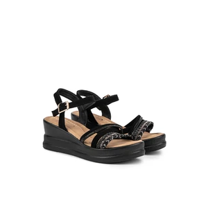 Tree Fekete Platformos Szandál