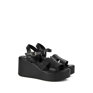 Yolera Fekete Műbőr Platformos Szandál