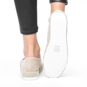 Női Bézs Művelúr Félcipő