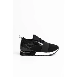 Fekete Színű Műbőr Kígyóbőr Mintás Női Sneaker Cipő