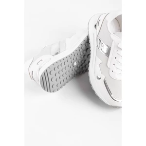Fehér/Ezüst Csillogó Női Sneaker Sarok Dísszel