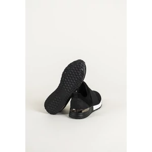 Fekete Réz Női Slip-On Fémes Sarok Dísszel