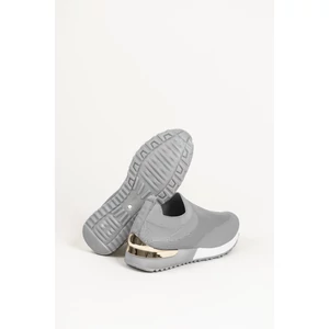 Szürke Női Slip-On Fémes Sarok Dísszel