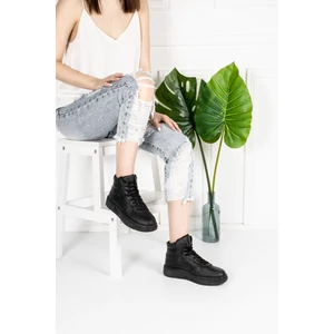 Fekete Színű Fűzős Magasszárú Női Félcipő