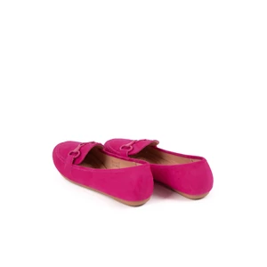 Egyszínű Sötét Pink Művelúr Balerina Cipő Csattal Díszítve
