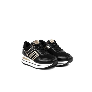 Fekete Platformos Talpú Sneaker Arany Színű Díszítéssel