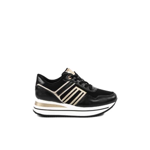 Fekete Platformos Talpú Sneaker Arany Színű Díszítéssel