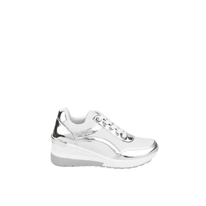 Ezüst Színű Lakkozott Sneaker Platformos Talppal