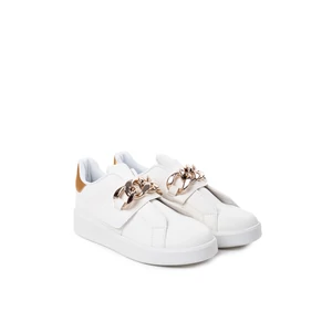 Fehér Műbőr Sneaker Arany Színű Lánccal Díszítve