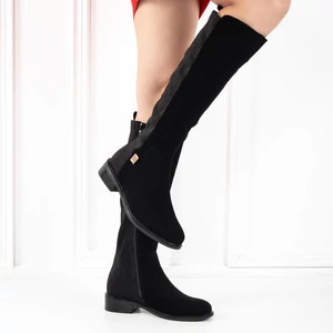 Fekete Magasszárú Művelúr Csizma