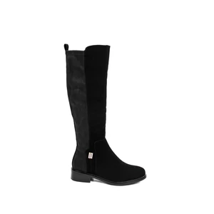 Fekete Magasszárú Művelúr Csizma