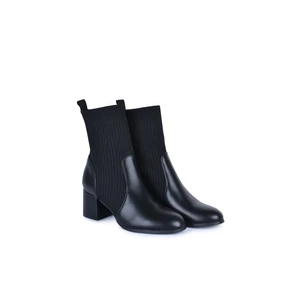Fekete Blokksarkú Bokacsizma Textil Berakással