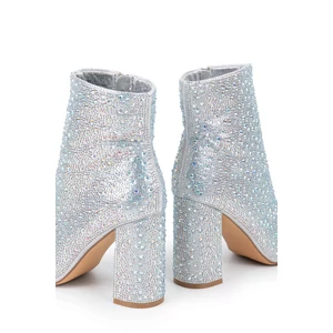 DE BLOSSOM Ezüst Strasszkövekkel Kirakott Bokacsizma