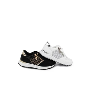 Weide Fekete Színű Sneaker Csillogó Díszítéssel
