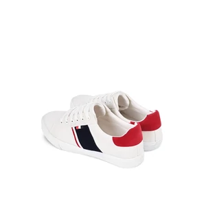 Fehér Férfi Sneaker