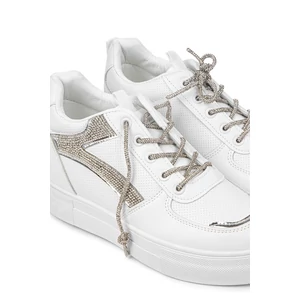 Comer Fehér Rejtett Magassarkú Sneaker Strasszköves Díszítéssel