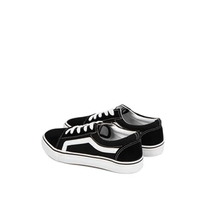 Comer fekete művelúr férfi sneaker