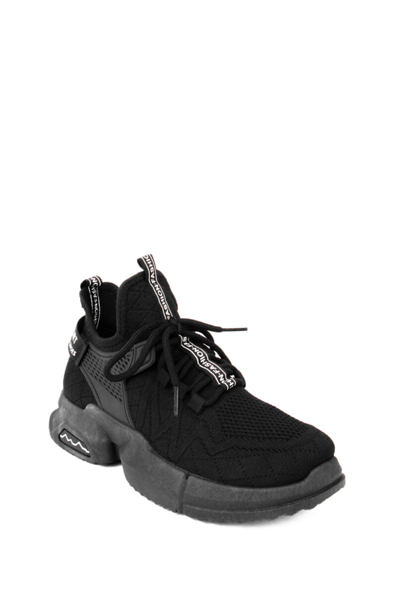 Fekete Gumírozott Anyagú Platformos Sneaker