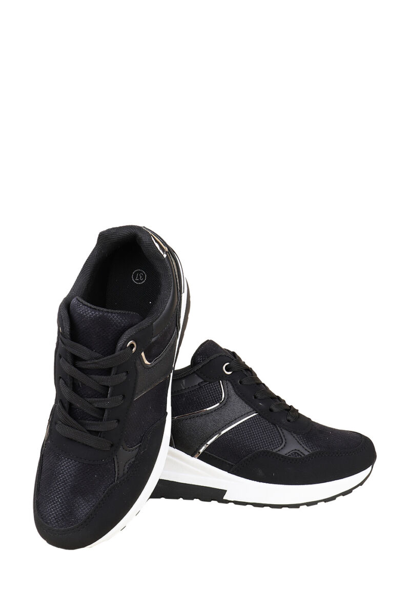 Fekete Színű Csillogó Sneaker Platformos Talppal