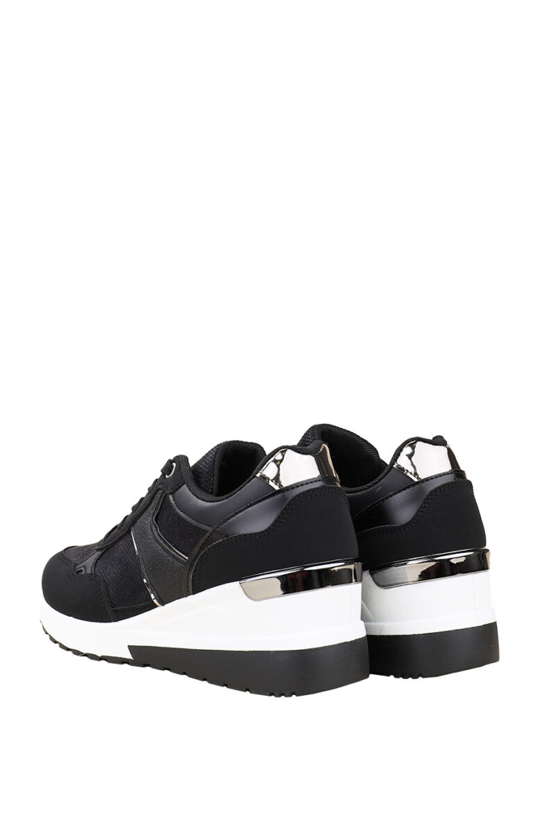 Fekete Színű Csillogó Sneaker Platformos Talppal