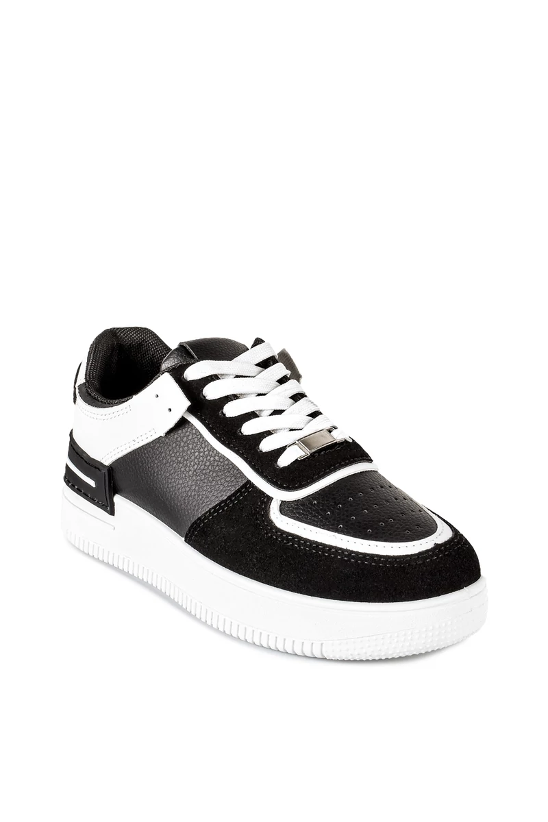 Fekete-Fehér Platformos Női Sneaker