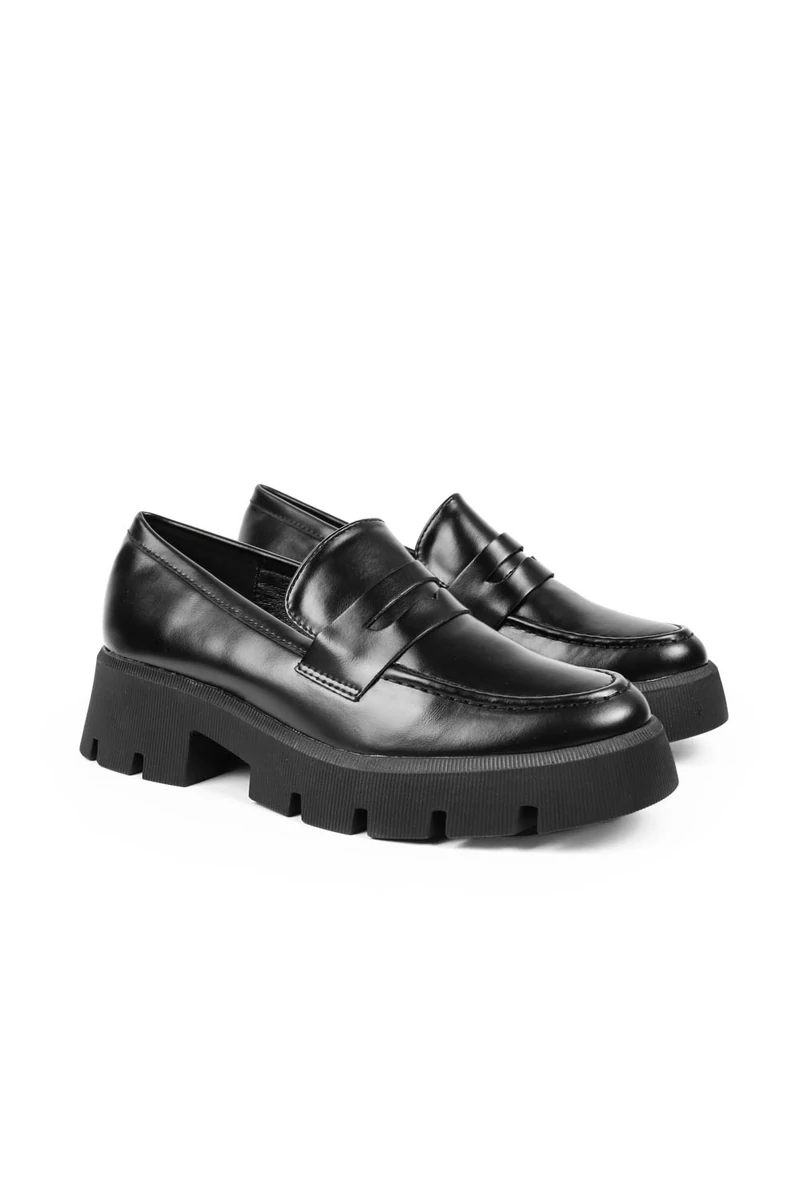 SEASTAR Fekete Műbőr Női Platform Loafer 