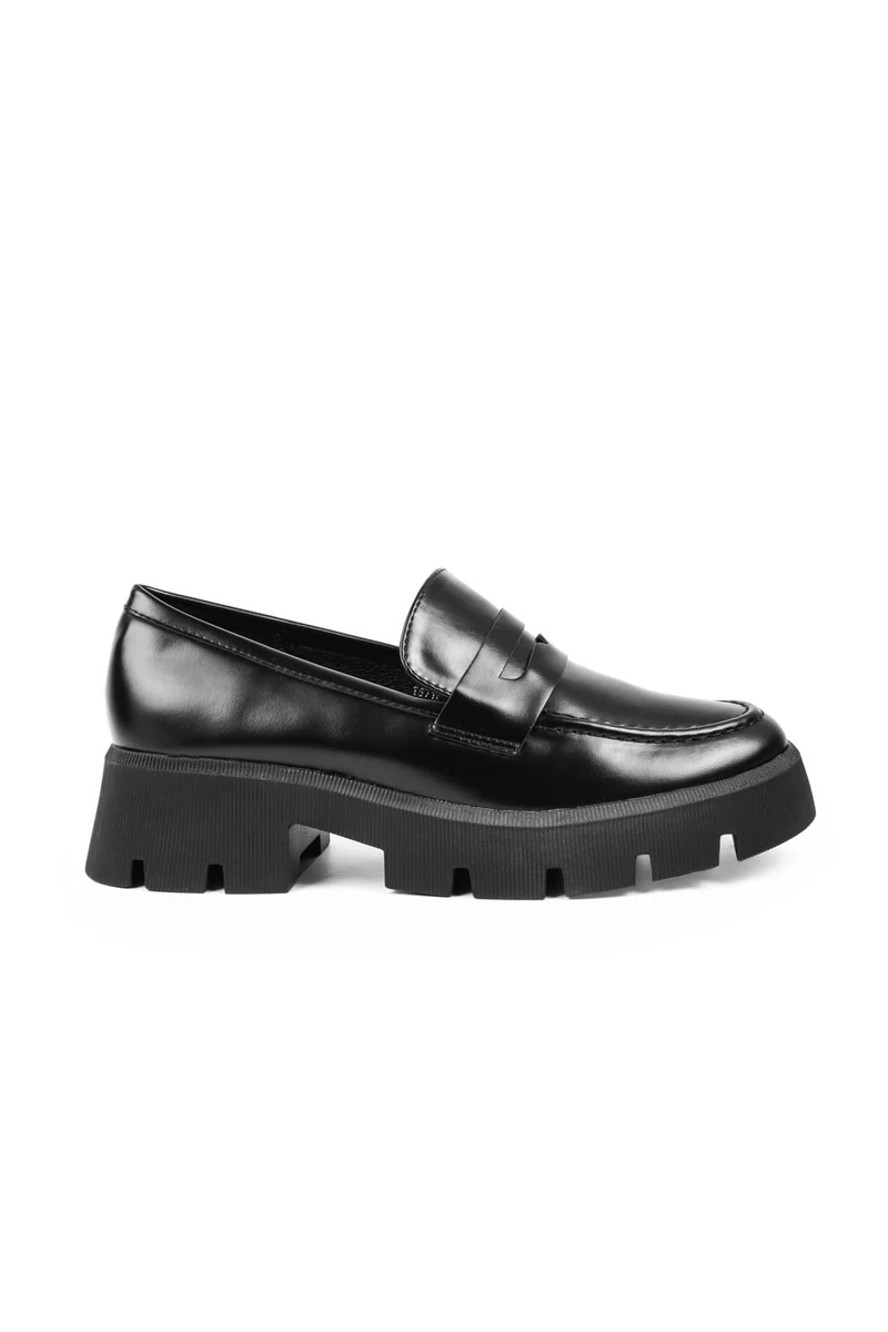 SEASTAR Fekete Műbőr Női Platform Loafer 